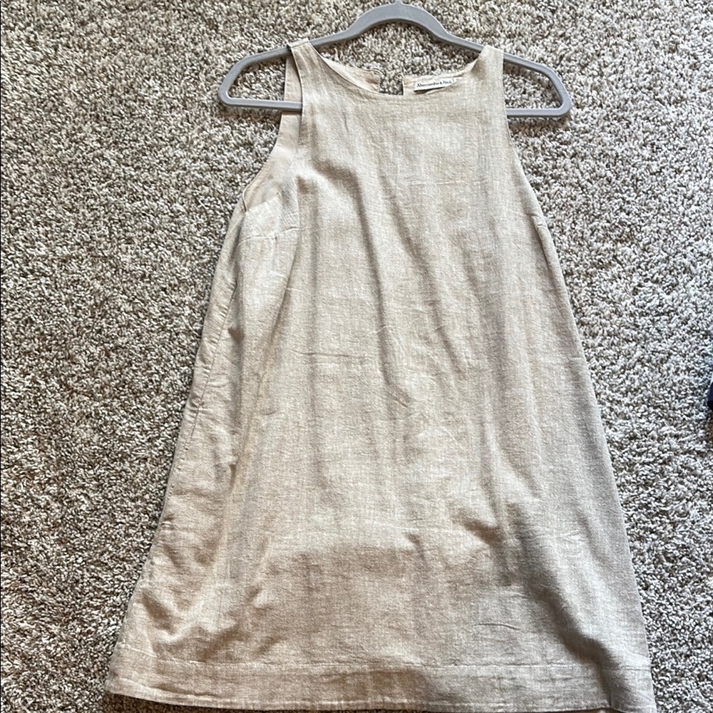 Abercrombie & Fitch Cream Sleeveless Dress